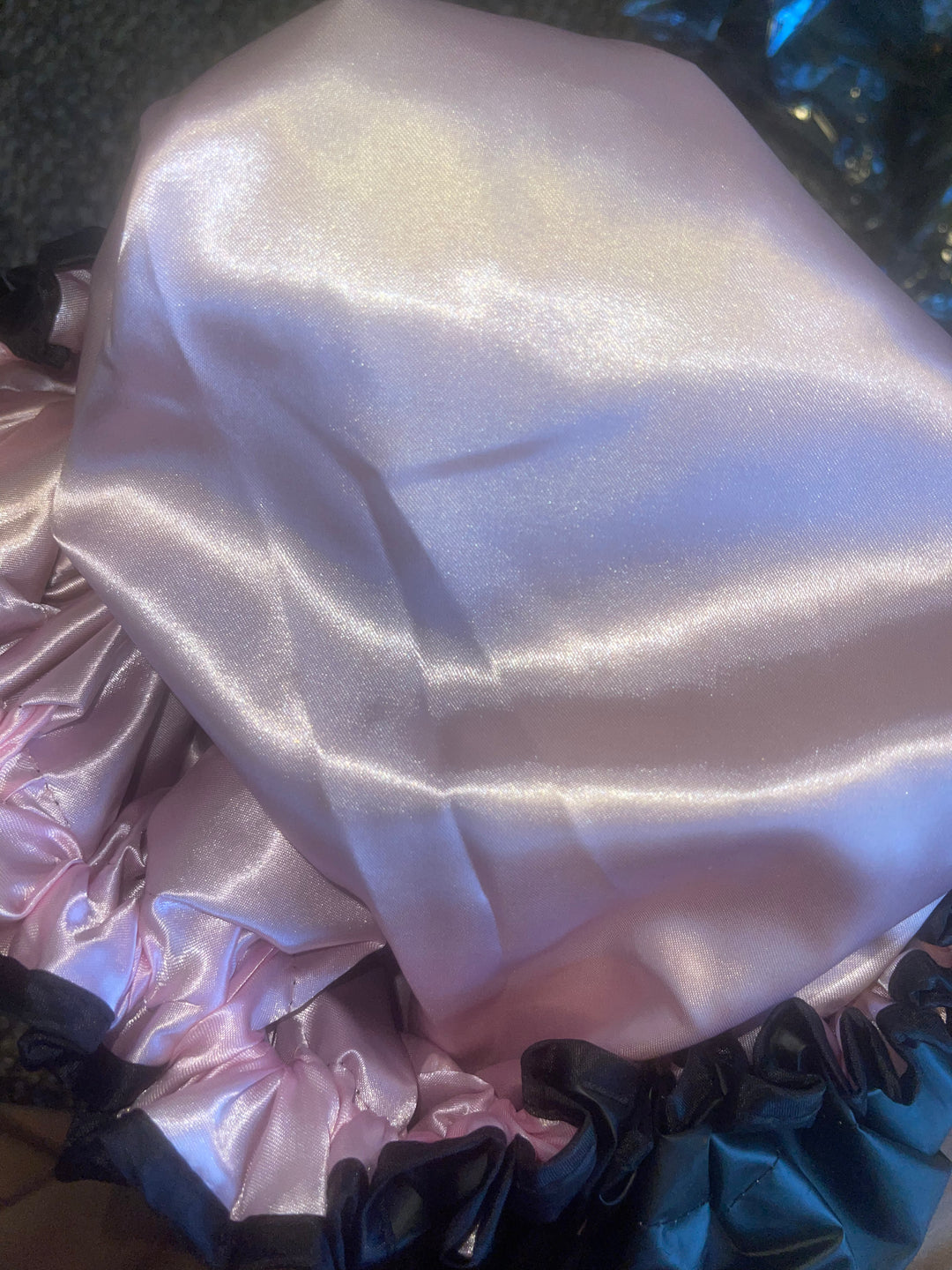 Knotless Kay Satin Lined Shower Cap